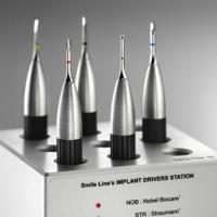 Smile line Screwdrivers Kit - набор отверток для имплантатов