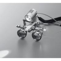 EyeMag Light II - мощный LED-осветитель с максимальной интенсивностью освещения 50000 люкс для высокой детализации